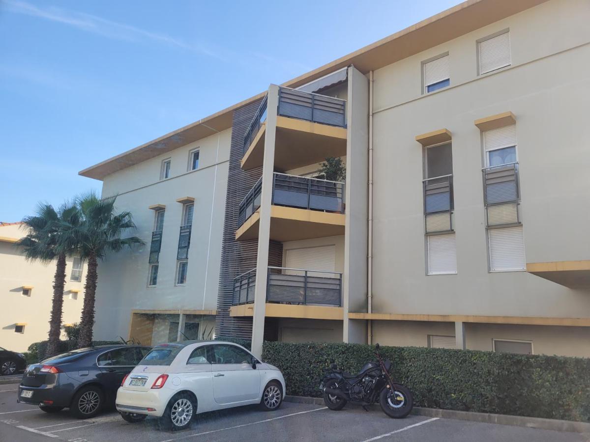 Le Palmier D'Azur - Frejus Cais - Wi-Fi Lägenhet Exteriör bild